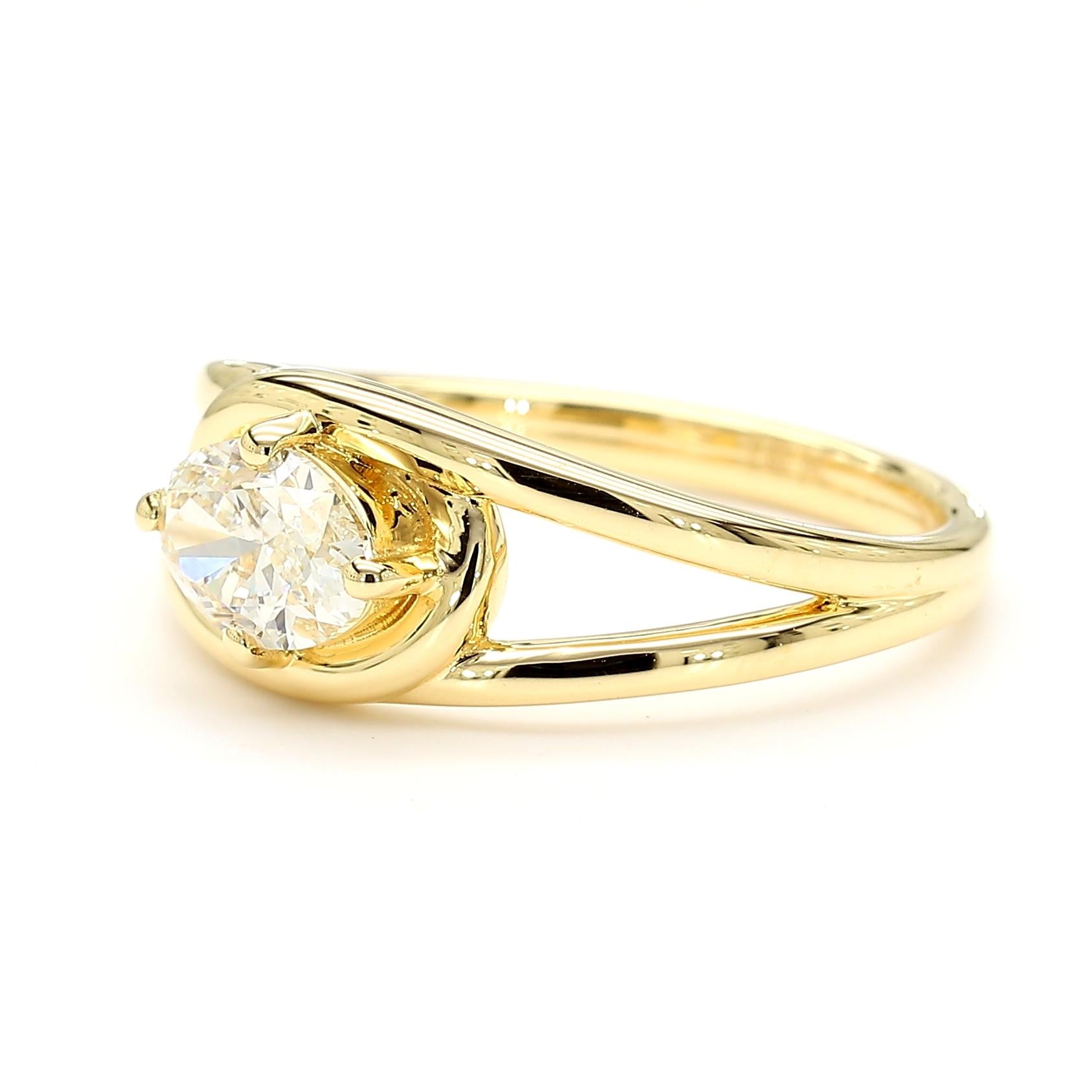 Natural White Oval Diamond 0.71 Carat TW Yellow Gold Cocktail Ring