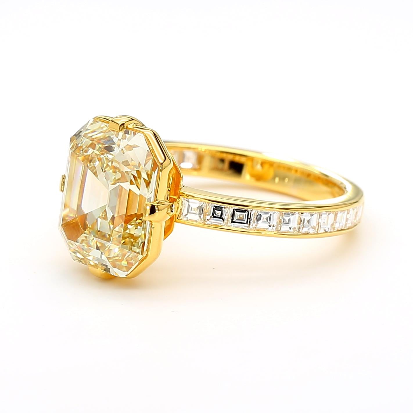 GIA Certified Fancy Yellow Emerald Diamond 4.74 Carat TW Gold Cocktail Ring