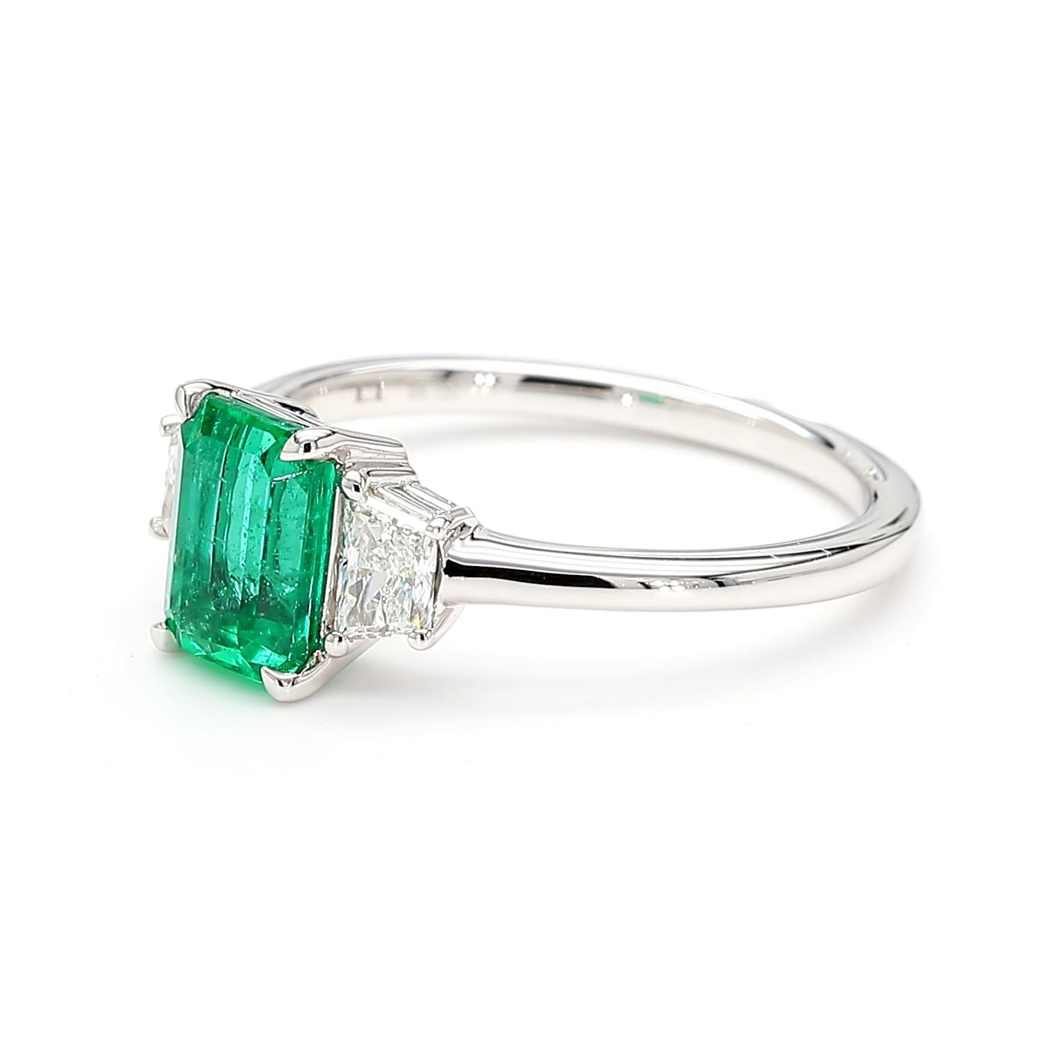 Natural Emerald and White Diamond 1.43 Carat TW Gold Cocktail Ring