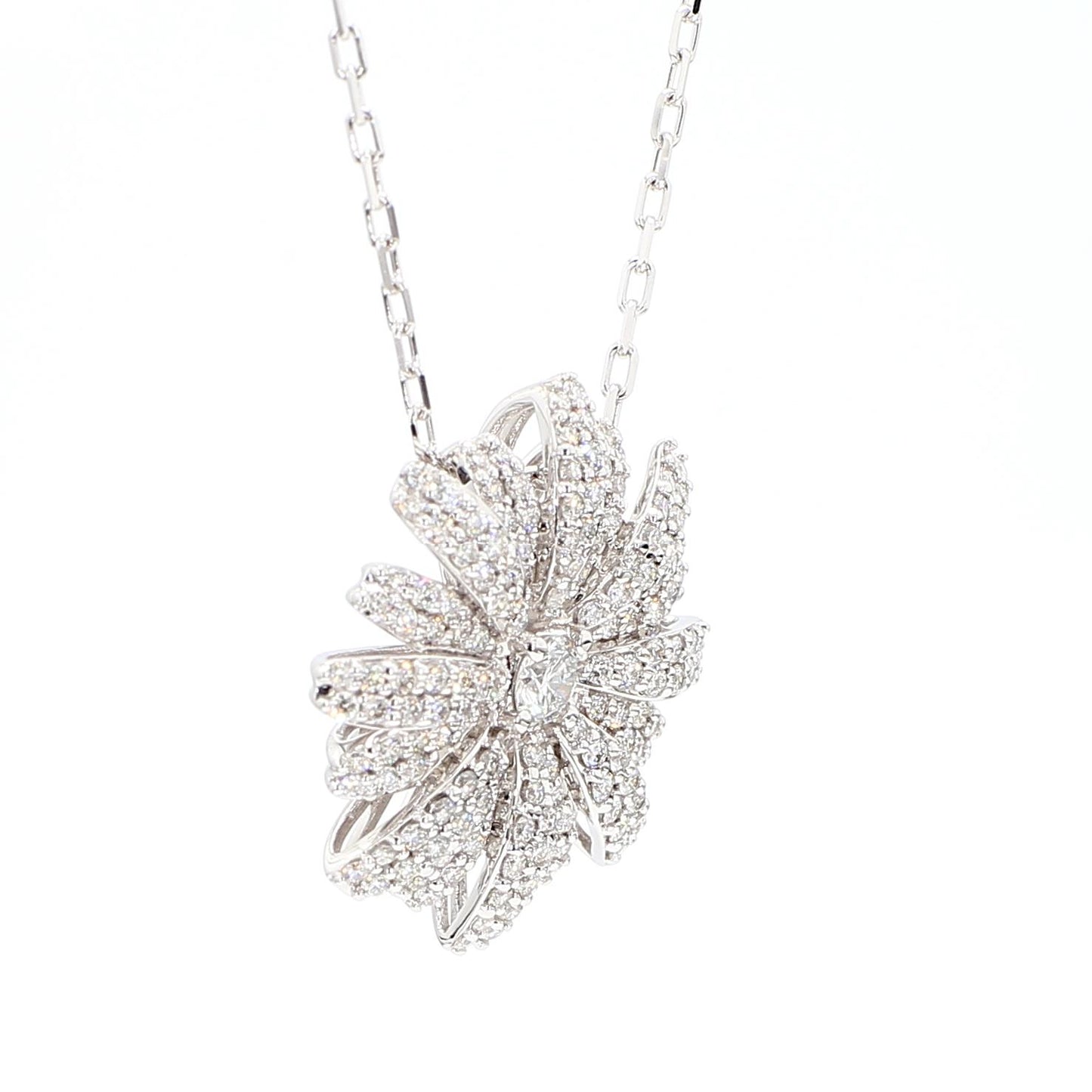 Natural White Round Diamond 0.78 Carat TW White Gold Drop Pendant