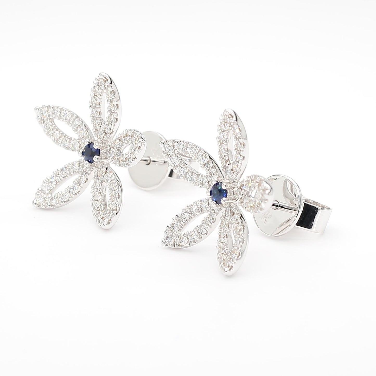 Natural Blue Round Sapphire and Diamond 0.59 Carat TW Gold Stud Earrings