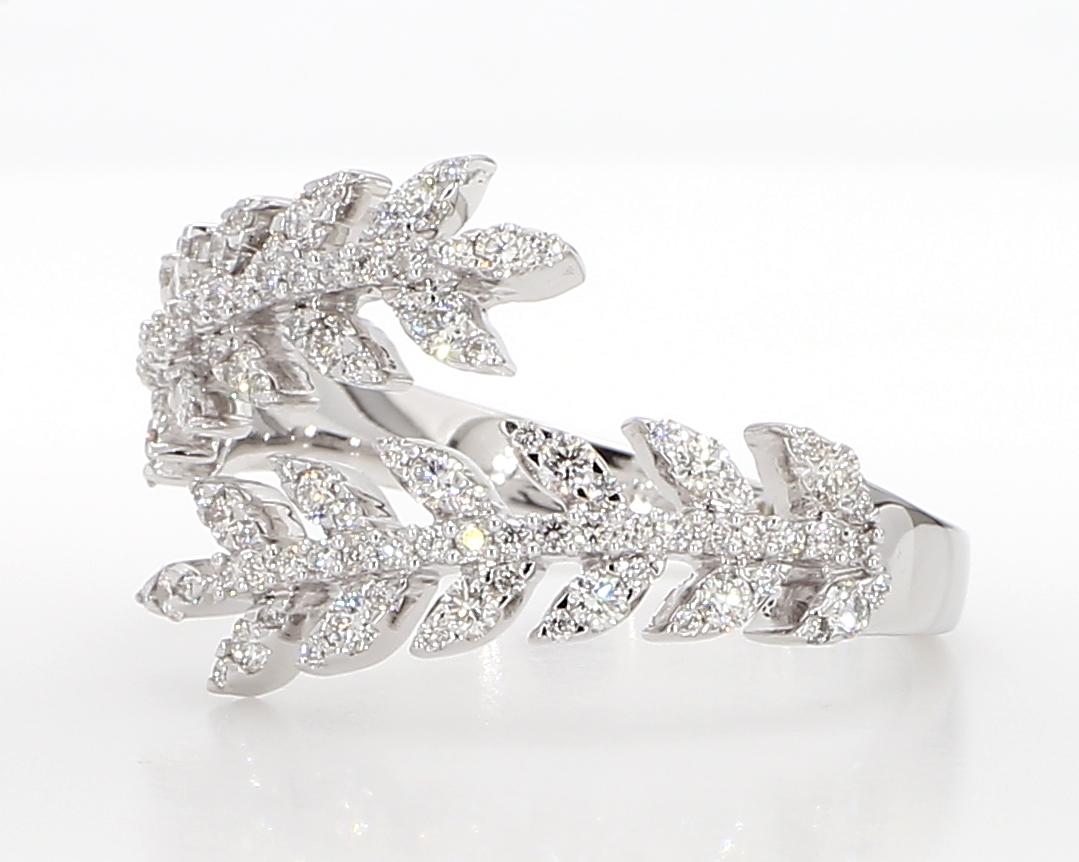 Natural White Round Diamond 0.61 Carat TW Gold Ring