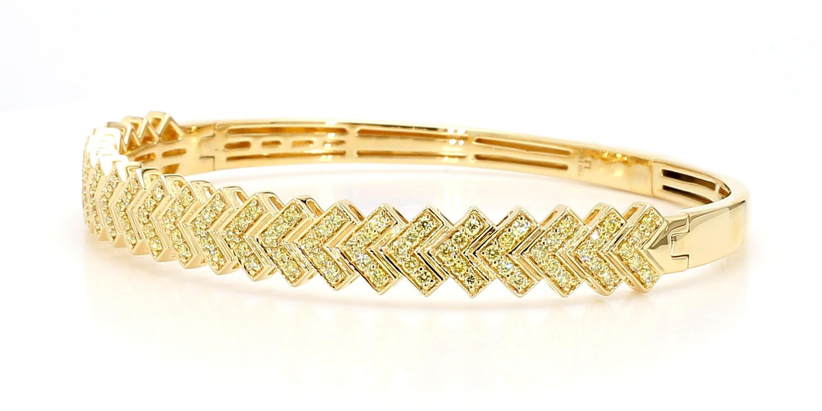 Natural Yellow Round Diamond 1.01 Carat TW Gold Bracelet