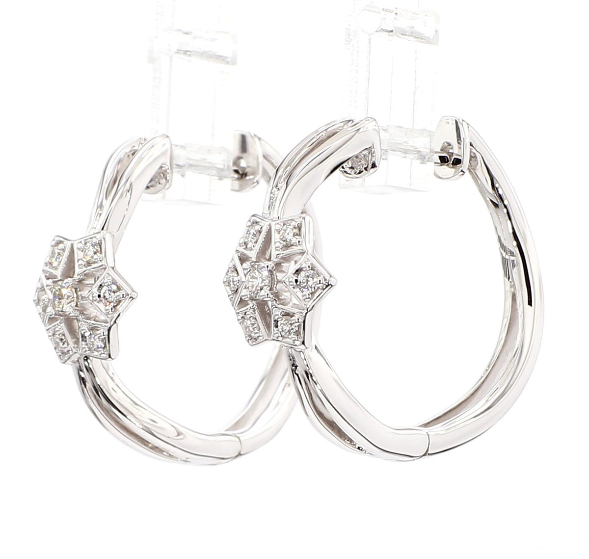 Natural White Round Diamond 0.14 Carat TW Gold Earrings