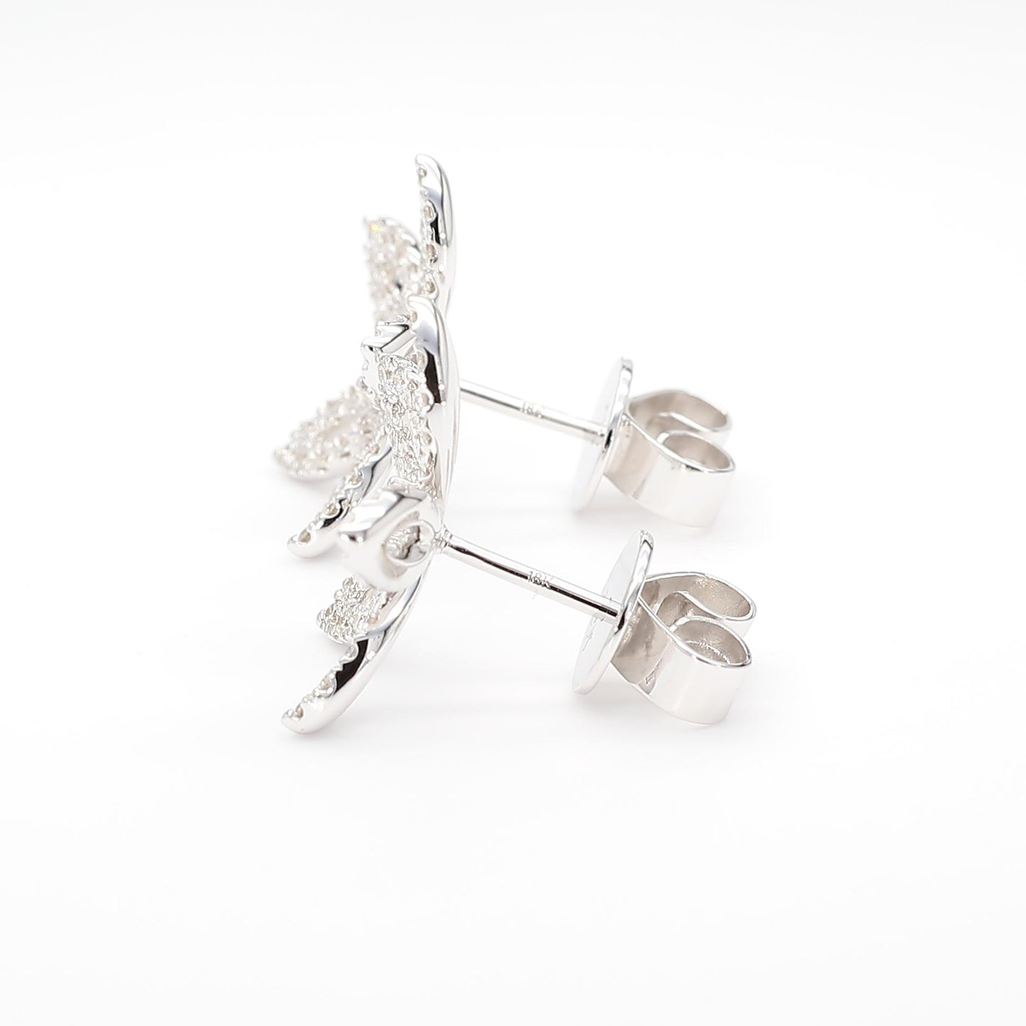 Natural Blue Round Sapphire and Diamond 0.59 Carat TW Gold Stud Earrings