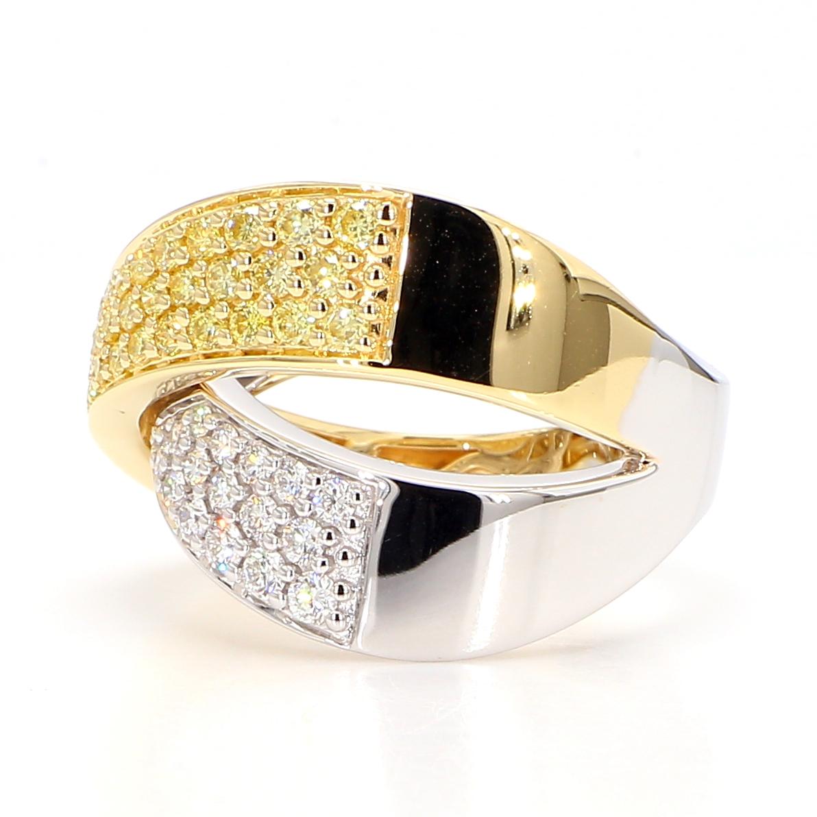 Natural Yellow Round Diamond 1.04 Carat TW Gold Cocktail Ring