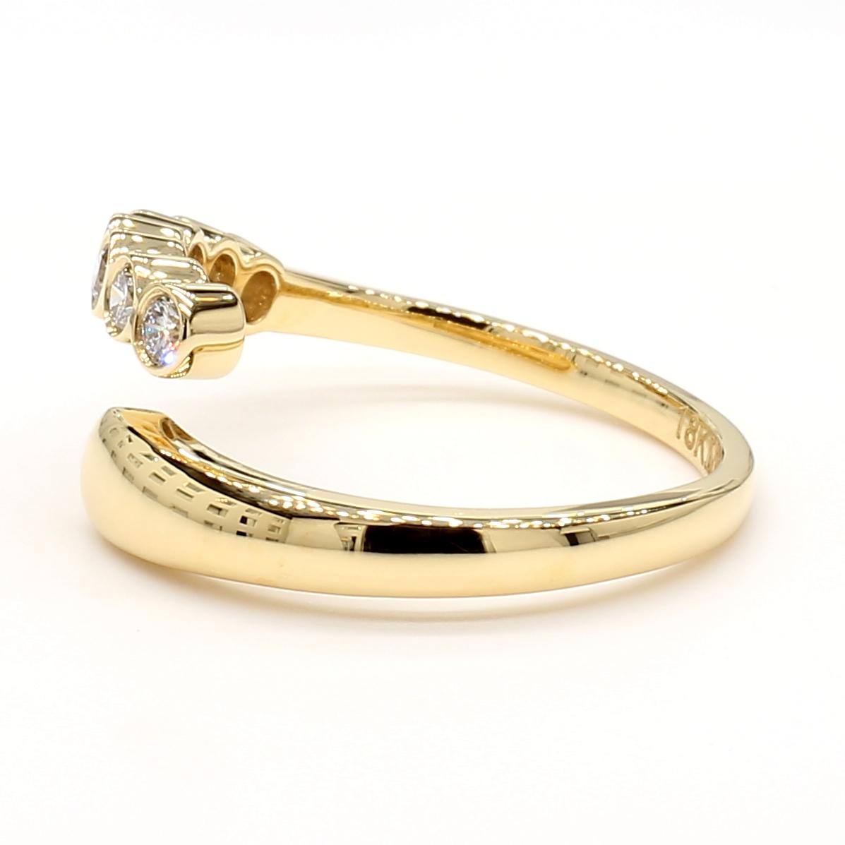 Natural White Round Diamond 0.31 Carat TW Yellow Gold Cocktail Band
