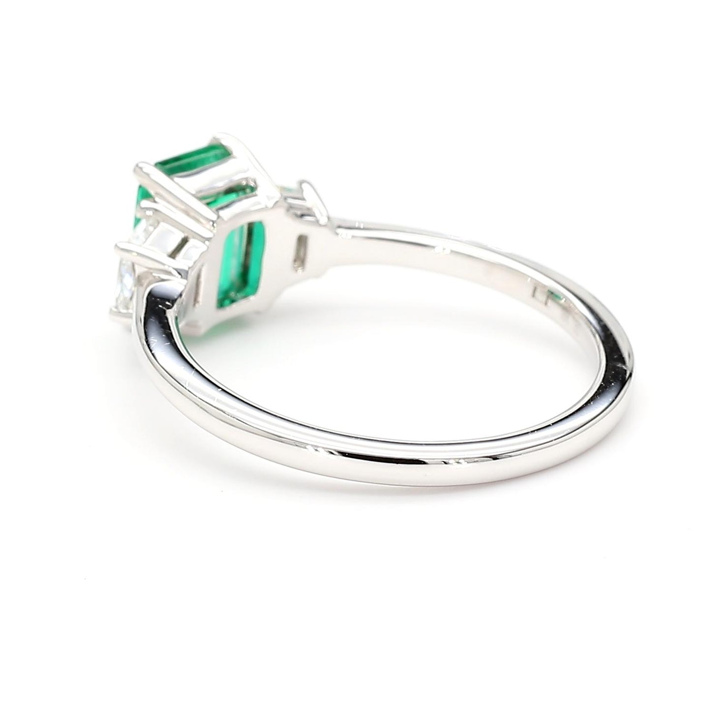 Natural Emerald and White Diamond 1.43 Carat TW Gold Cocktail Ring