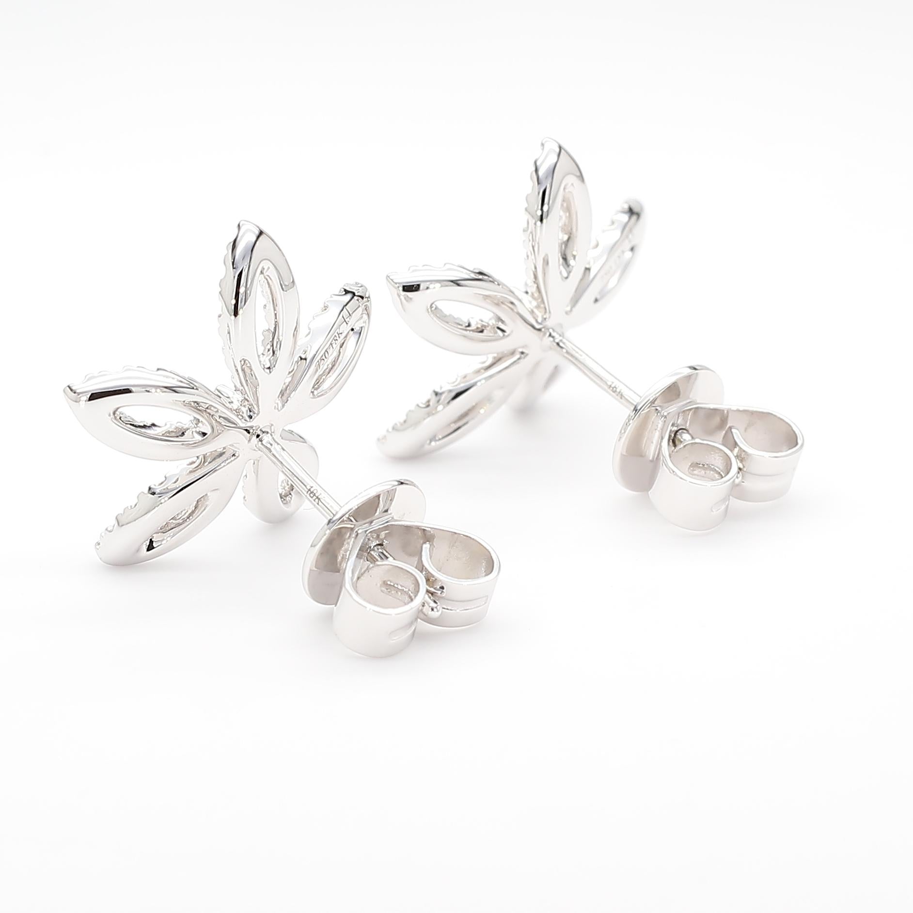 Natural Blue Round Sapphire and Diamond 0.59 Carat TW Gold Stud Earrings