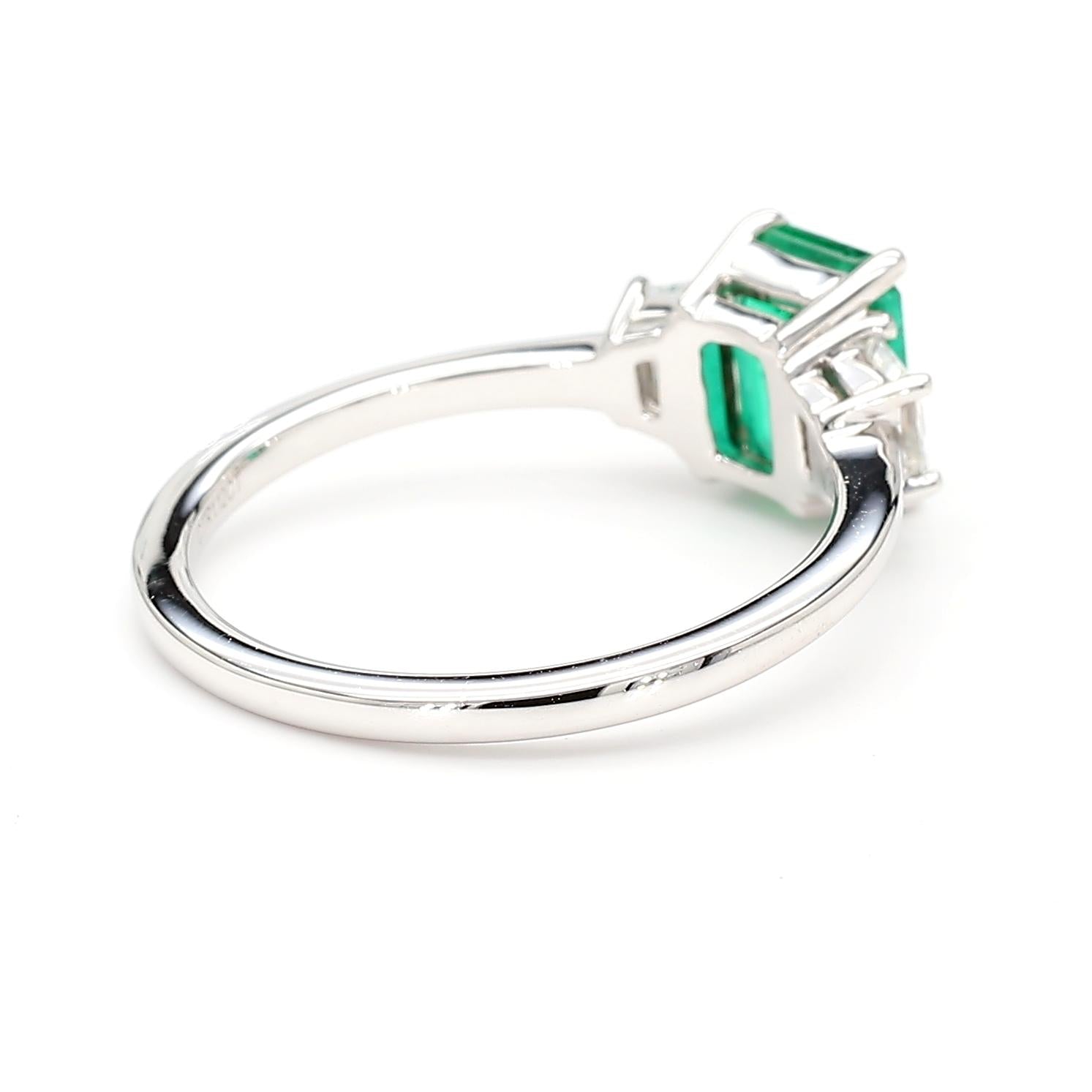 Natural Emerald and White Diamond 1.43 Carat TW Gold Cocktail Ring