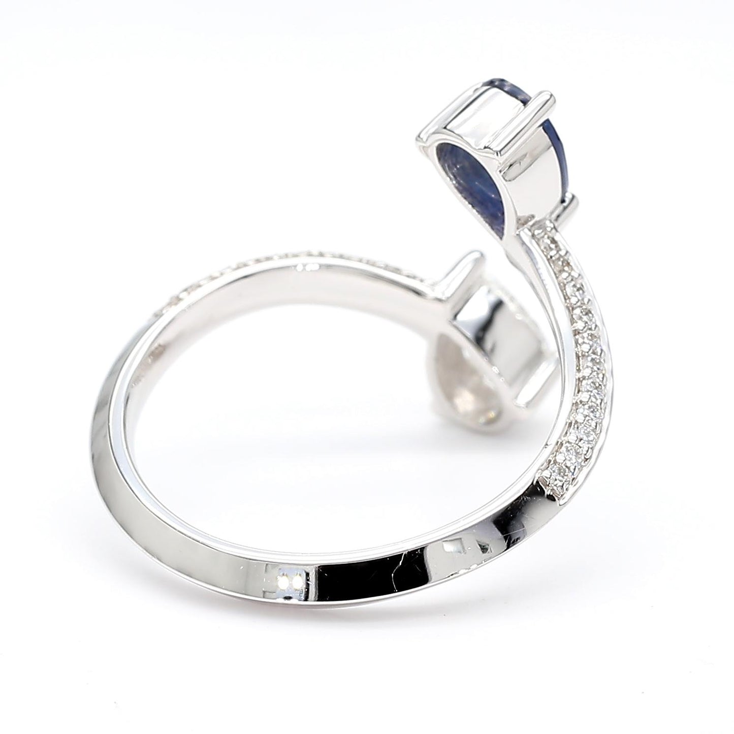 Natural Blue Pear Sapphire and White Diamond 1.19 Carat TW Gold Cocktail Ring