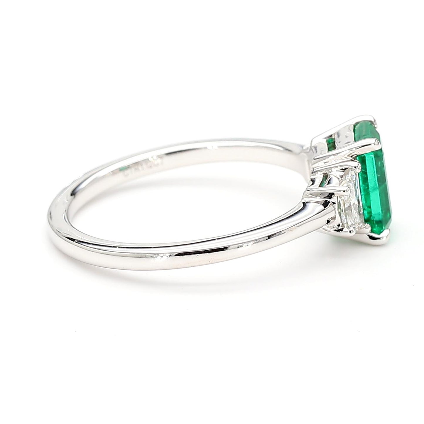 Natural Emerald and White Diamond 1.43 Carat TW Gold Cocktail Ring