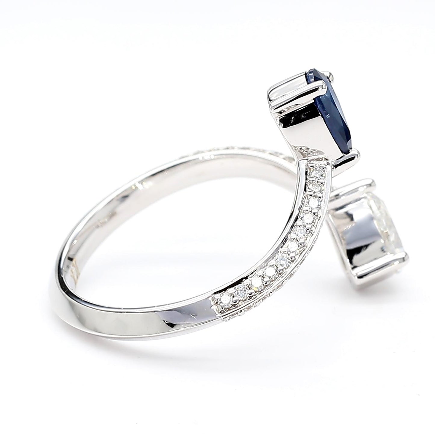 Natural Blue Pear Sapphire and White Diamond 1.19 Carat TW Gold Cocktail Ring