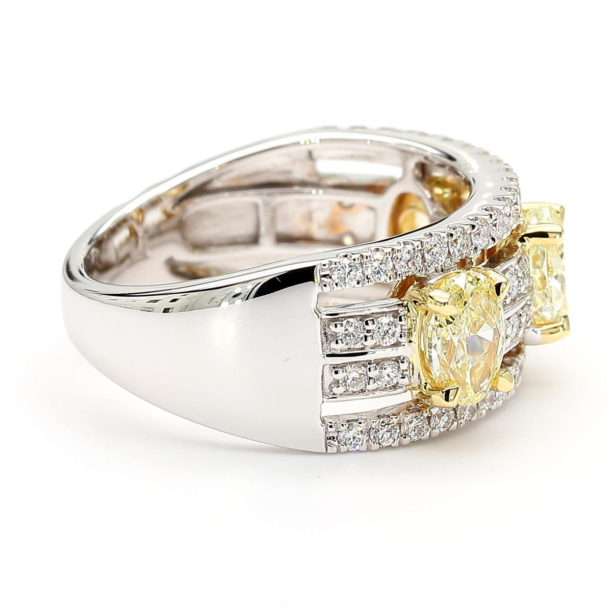 Natural Yellow Oval Diamond 2.14 Carat TW Gold 3-Stone Cocktail Ring