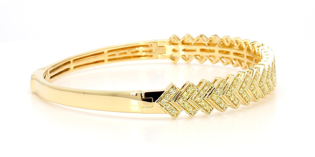 Natural Yellow Round Diamond 1.01 Carat TW Gold Bracelet