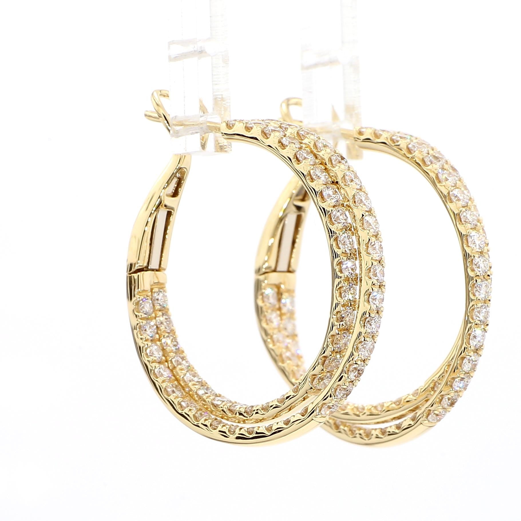 Natural White Round Diamond 2.61 Carat TW Yellow Gold Hoop Earrings