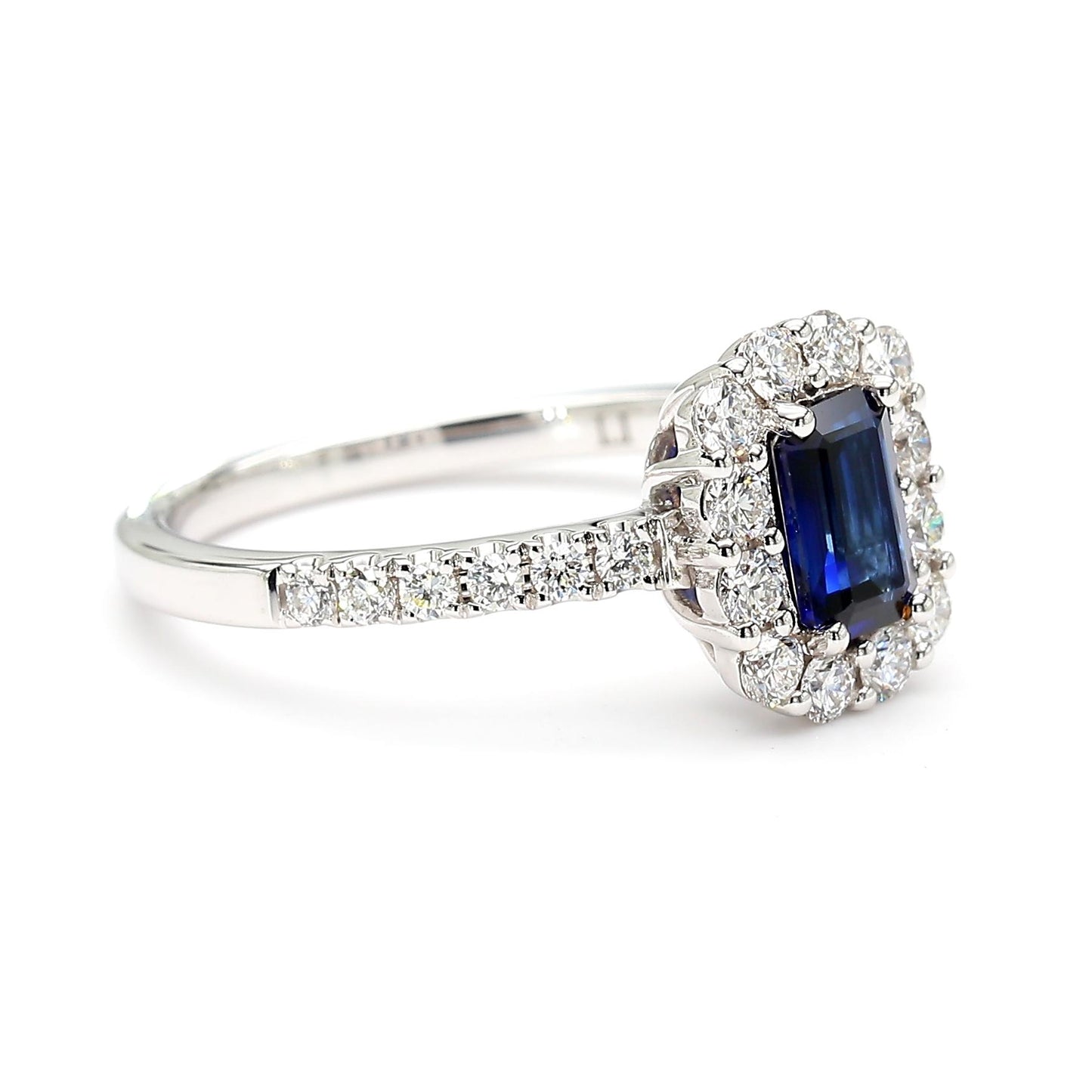 Natural Blue Emerald Sapphire and White Diamond 1.17 Carat TW Gold Cocktail Ring