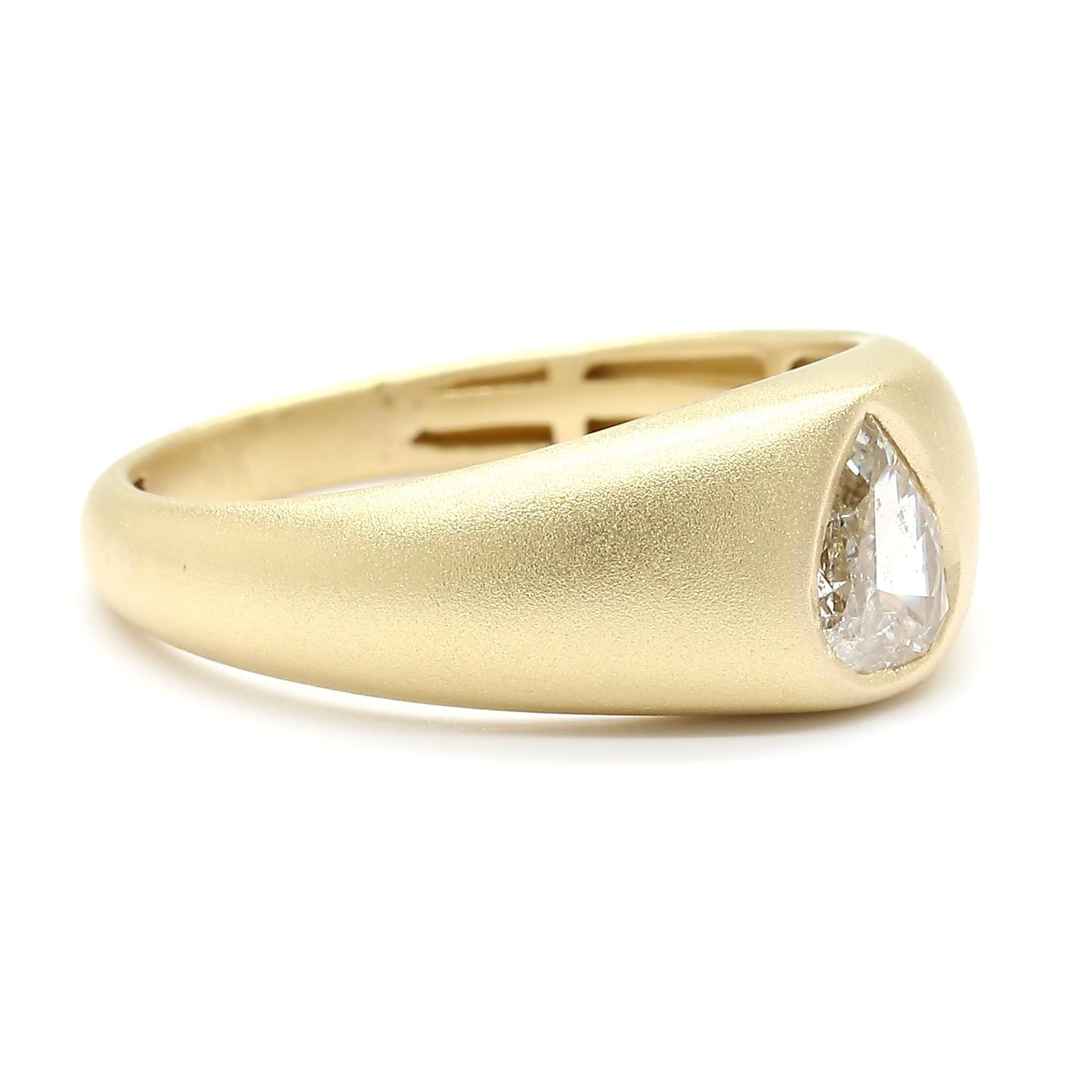 Natural White Pear Diamond 0.51 Carat TW Yellow Gold Cocktail Band