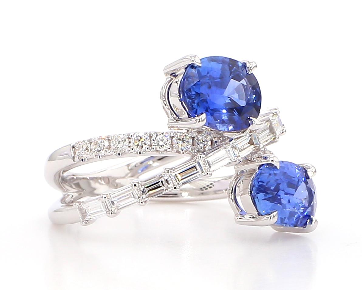 Natural Blue Oval Sapphire and White Diamond 4.42 Carat TW Gold Cocktail Ring