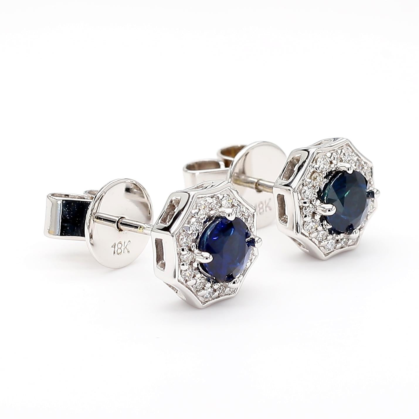Natural Blue Round Sapphire and Diamond 0.82 Carat TW Gold Stud Earrings