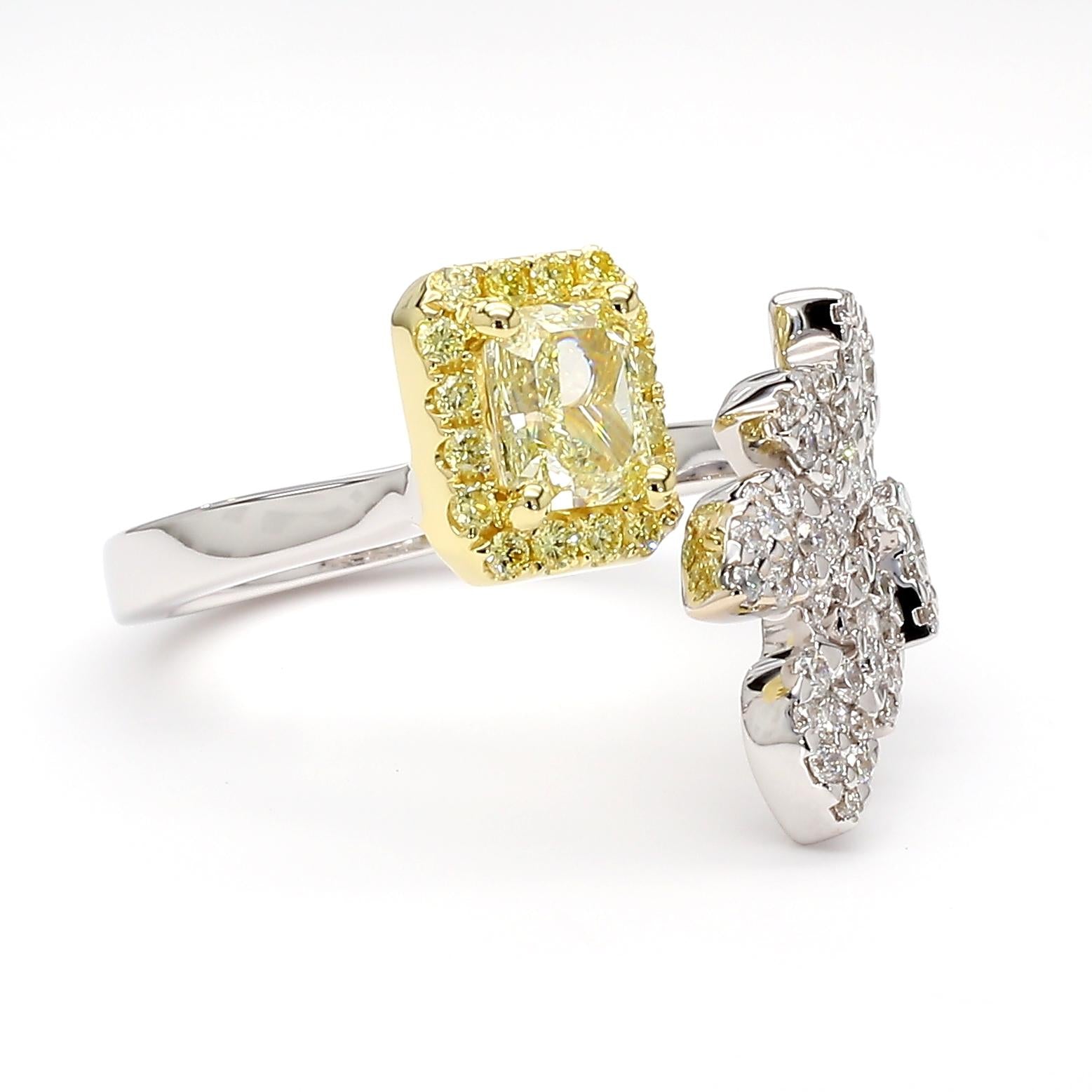 GIA Certified Natural Light Yellow Radiant Diamond 1.38 Carat TW Gold Ring