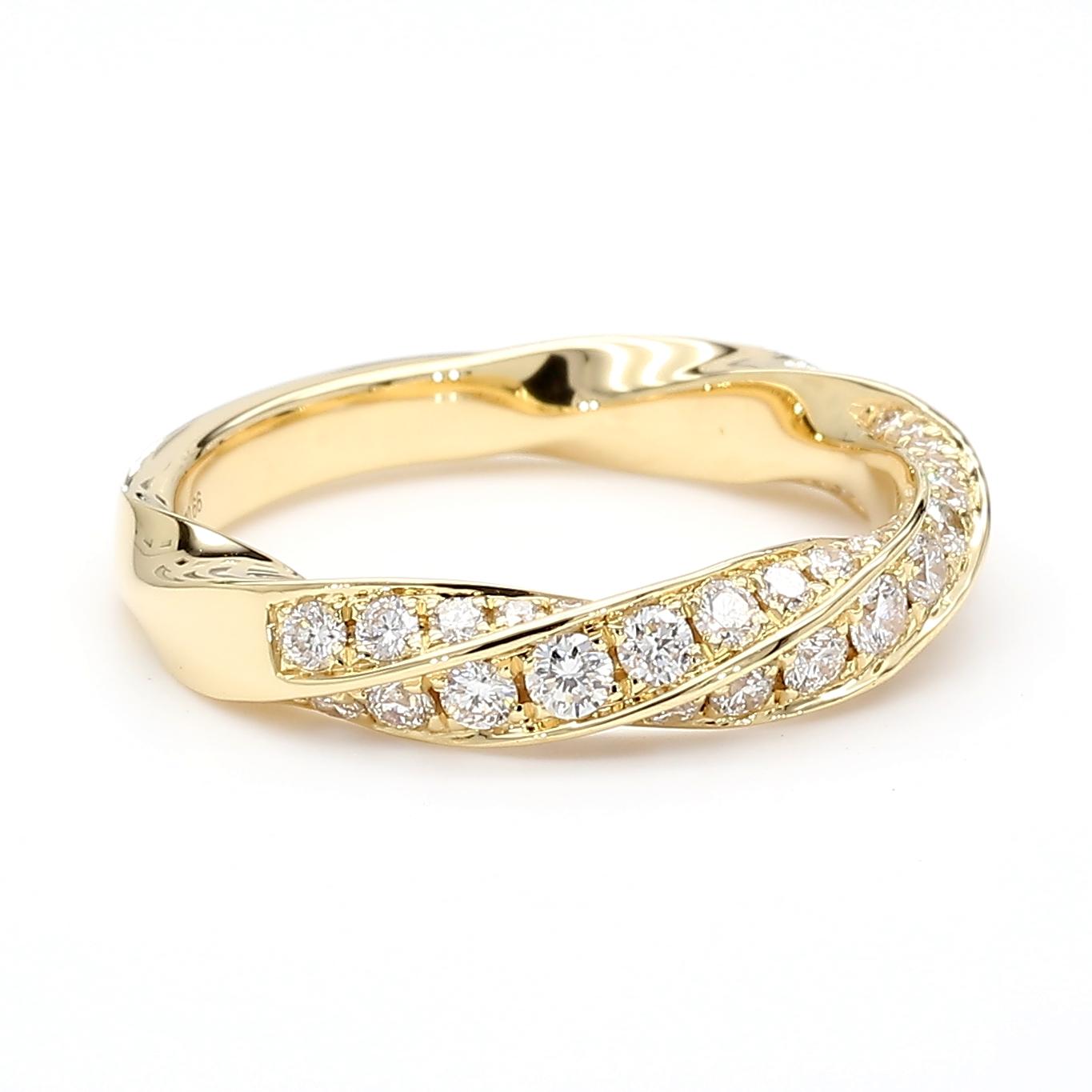 Natural White Round Diamond 0.66 Carat TW Gold Ring