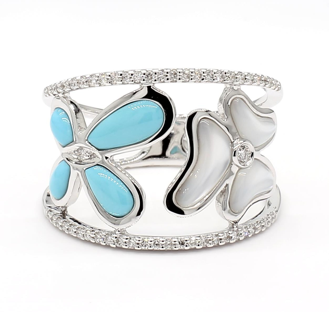 Natural Turquoise and White Diamond .43 Carat TW White Gold Fashion Ring