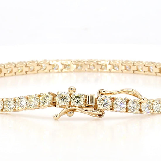 Natural White Round Diamond 5.08 Carat TW Yellow Gold Link Bracelet