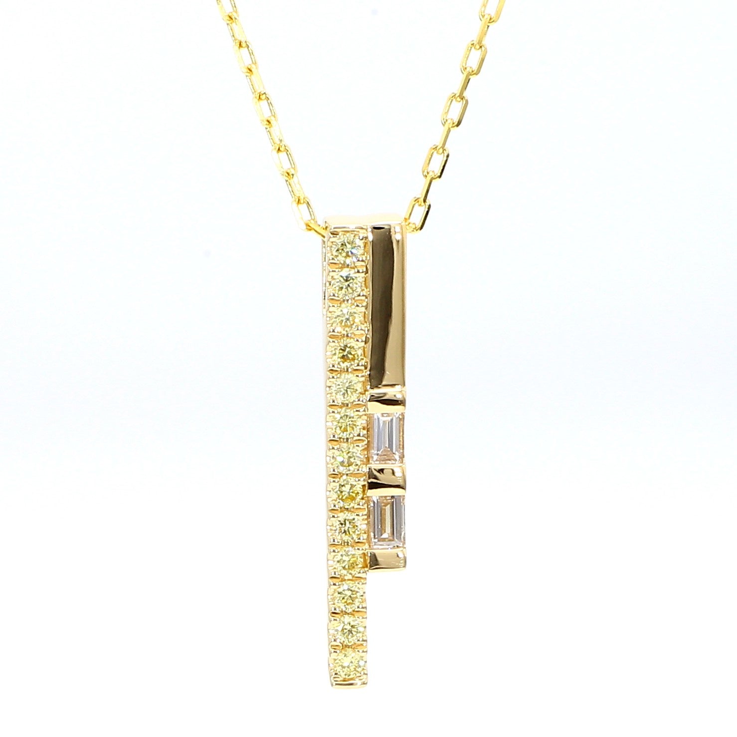 Natural White Baguette Diamond 0.37 Carat TW Yellow Gold Drop Pendant