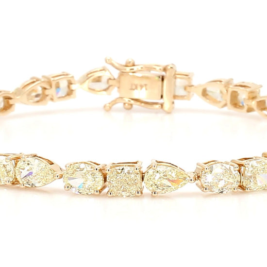 Natural White Pear Diamond 11.35 Carat TW Gold Tennis Bracelet