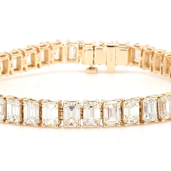 Natural White Emerald Diamond 11.10 Carat TW Gold Bracelet