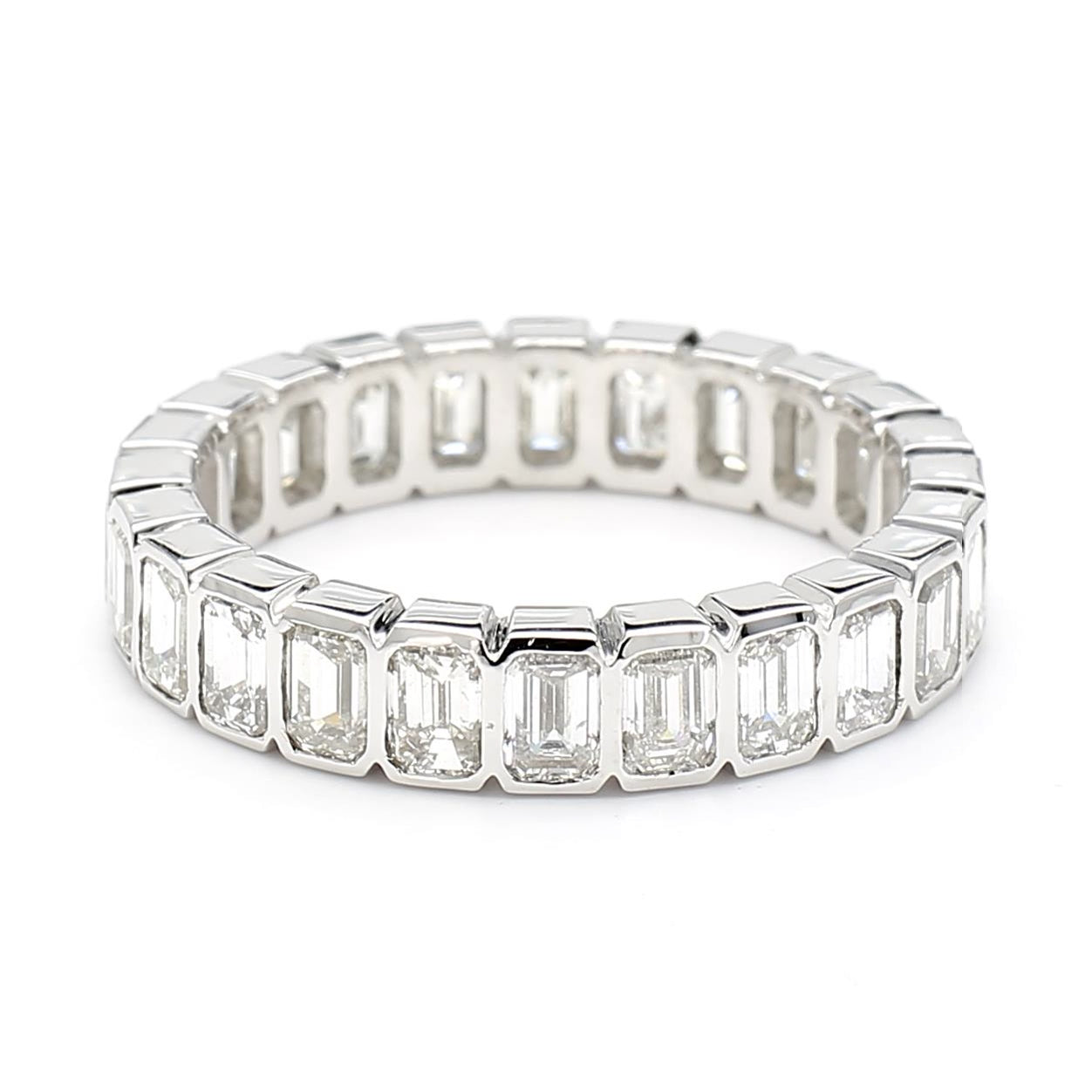 Natural White Emerald Diamond 3.31 Carat TW White Gold Cocktail Band