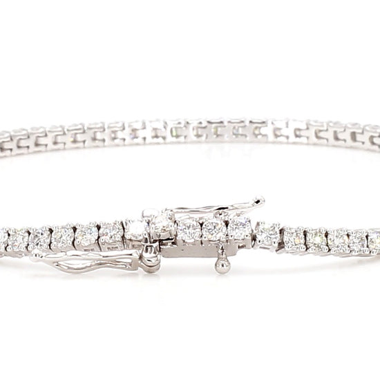 Natural White Round Diamond 2.47 Carat TW White Gold Tennis Bracelet