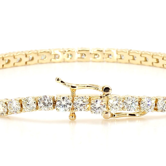 Natural White Round Diamond 5.82 Carat TW Yellow Gold Tennis Bracelet